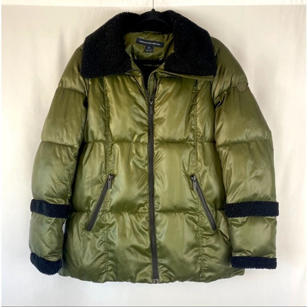 French Connection Puffer Jacket Coat Women's sz Medium Green/Black Faux Fur